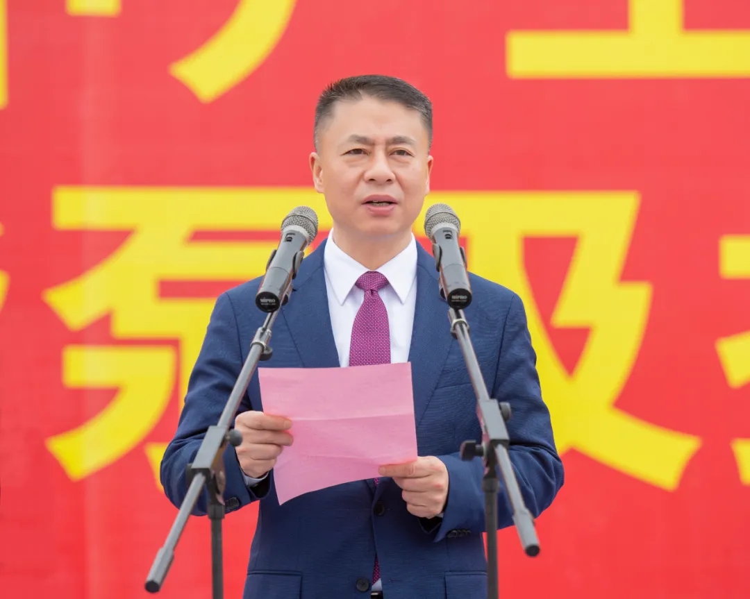 1641888064136806.jpg 640.webp (3).jpg